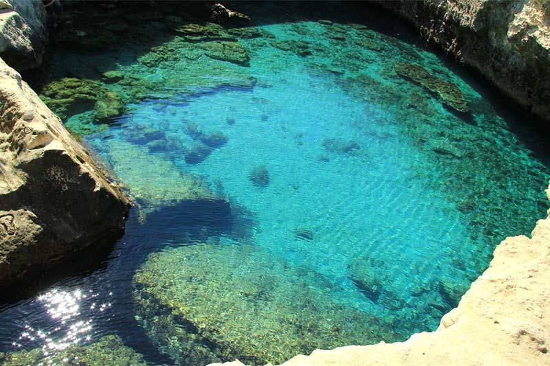 Grotta della Poesia in Puglia